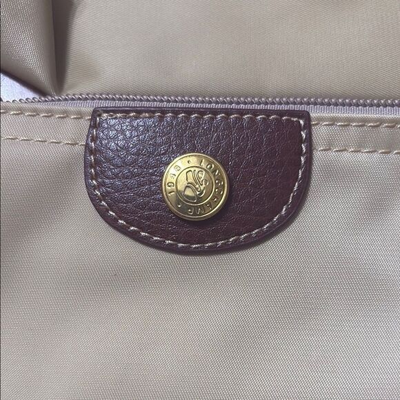 VTG Longchamp Cream and Brown Cosmetic Bag Set with Leather Accents - Picture 2 of 8